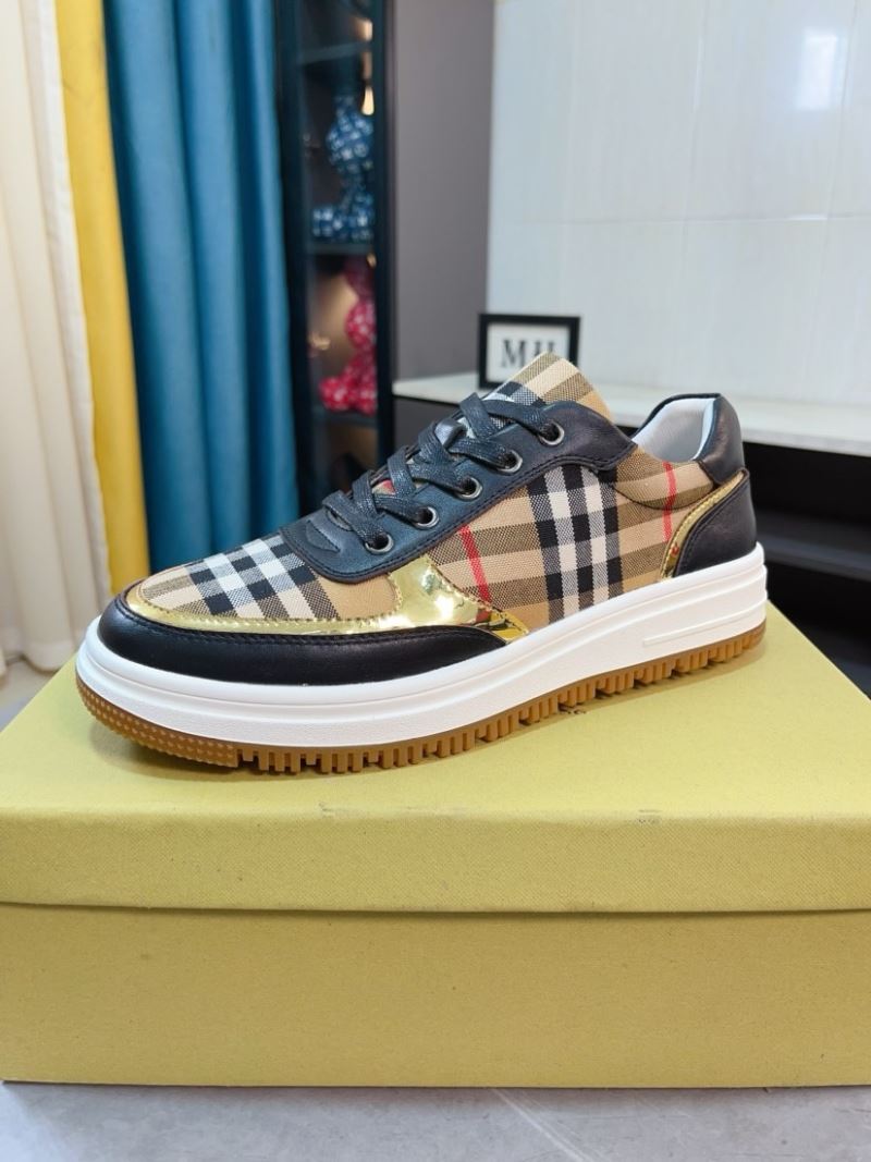 Burberry Low Shoes